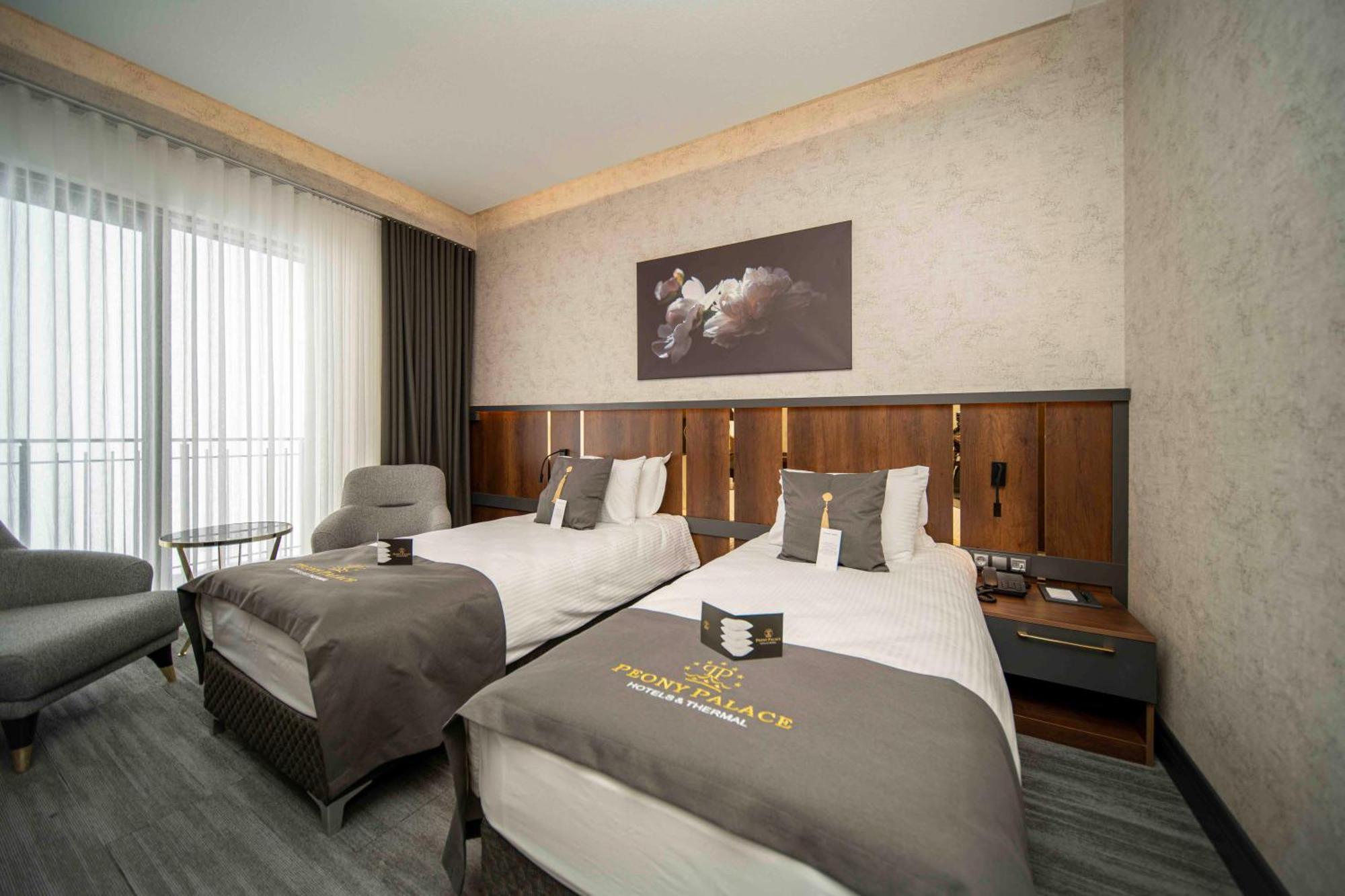 Otel Peony Palace